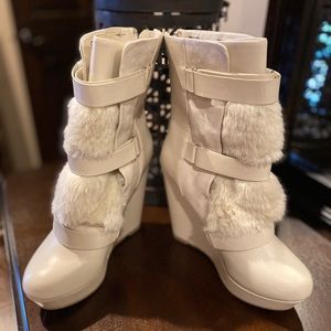 Juicy Couture Fur boots